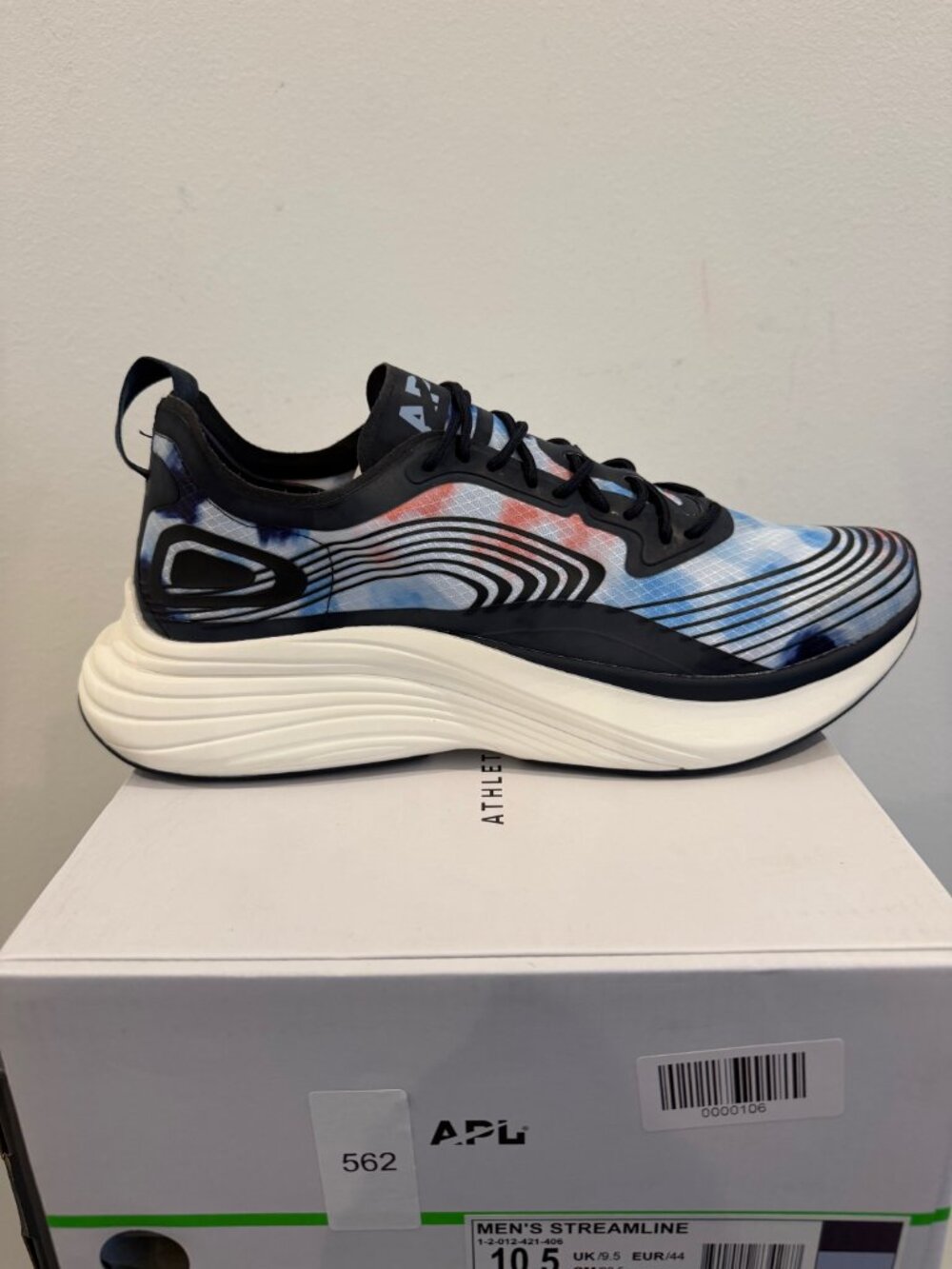 APL Streamline Running Shoes Size 12 Women / 10.5  M Midnight Ice Blue Tie Dye